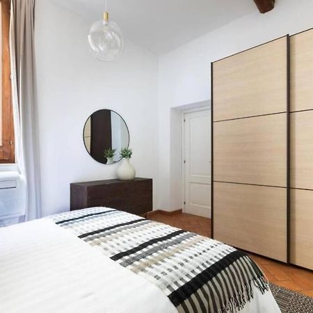 Апартаменты Charming 1Br In Navona Square Рим Экстерьер фото
